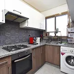 Appartement Prestegia Jade Near Aeroport